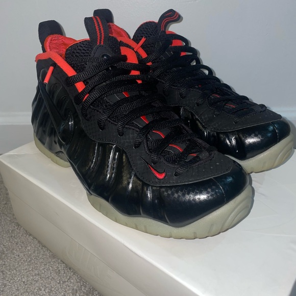 NKE AIR FOAMPOSITE PRO YEEZY - Picture 2 of 7
